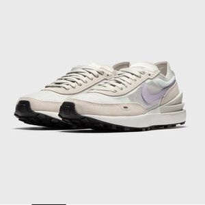Women’s NIKE Waffle One sneakers- summit white/infinite lilac. Size 11